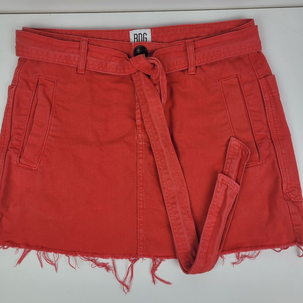 BDG Urban Outfitters Denim Mini Skirt Button Front Size M Coral Cotton Raw Hem